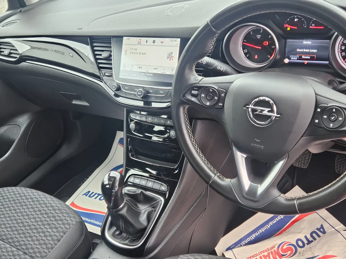 Opel Astra 2018 - Image 4