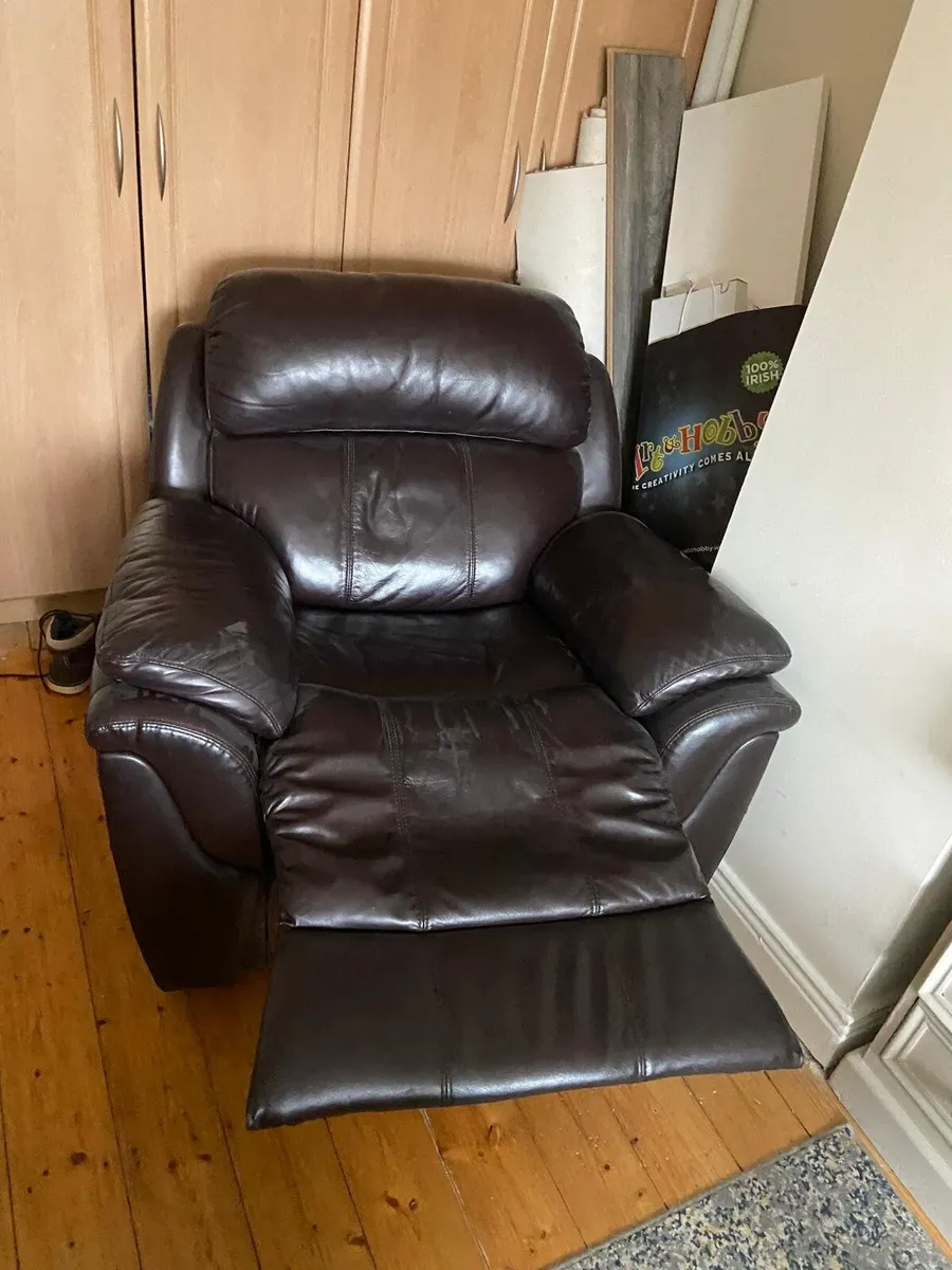*leather sofa* - Image 4