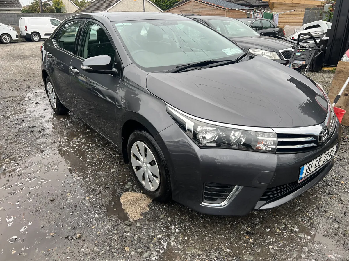 2015 Corolla 1.4 petrol only 90 kms - Image 2