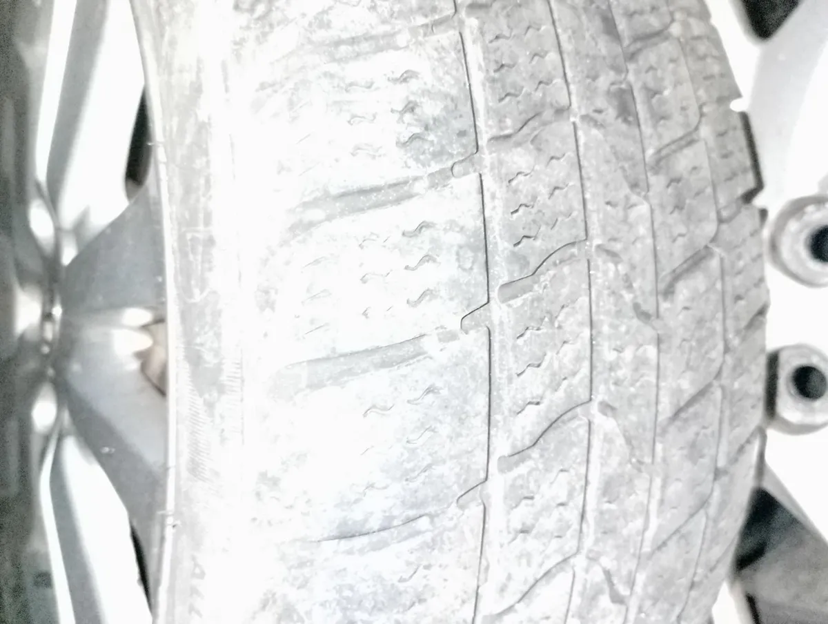 For breaking  toyota auris - Image 4