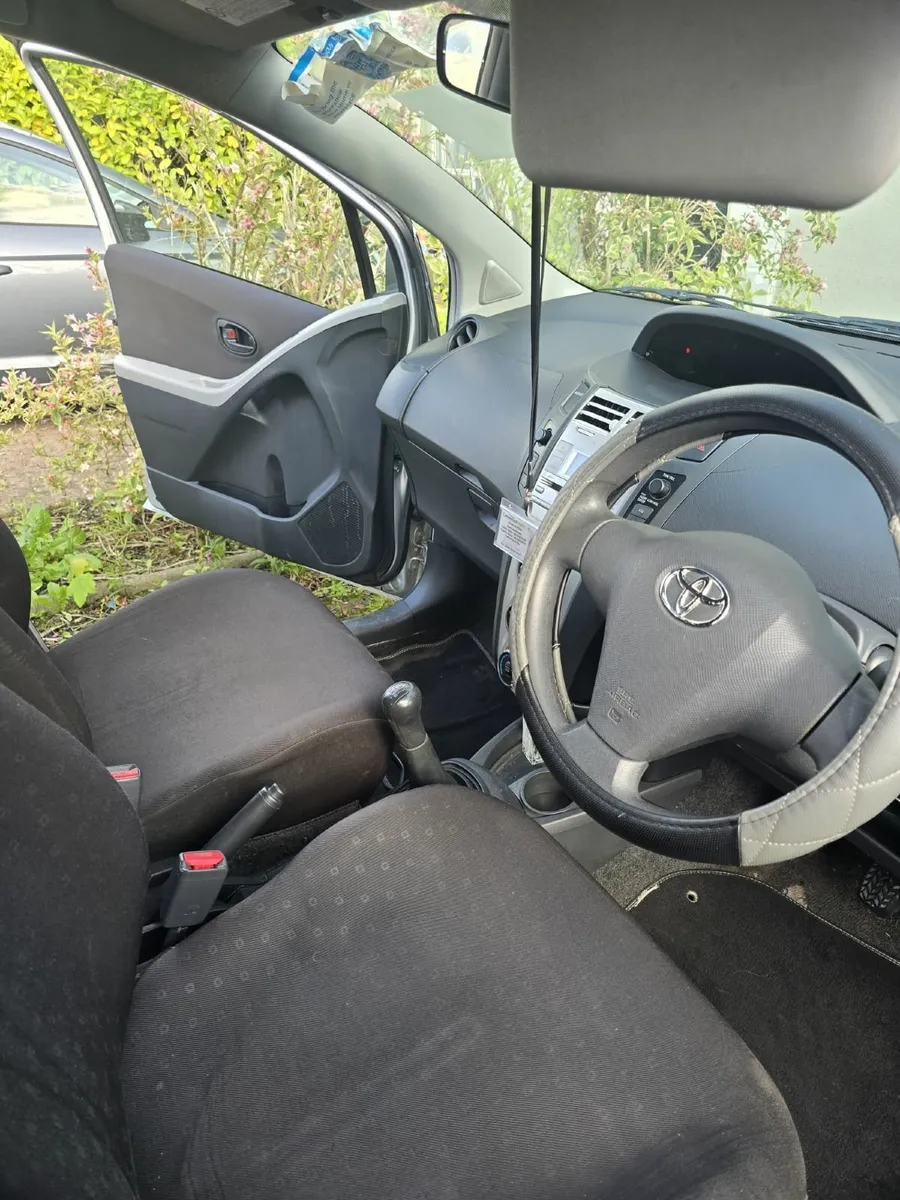 Toyota Yaris 2006 FRESH NCT - Image 4