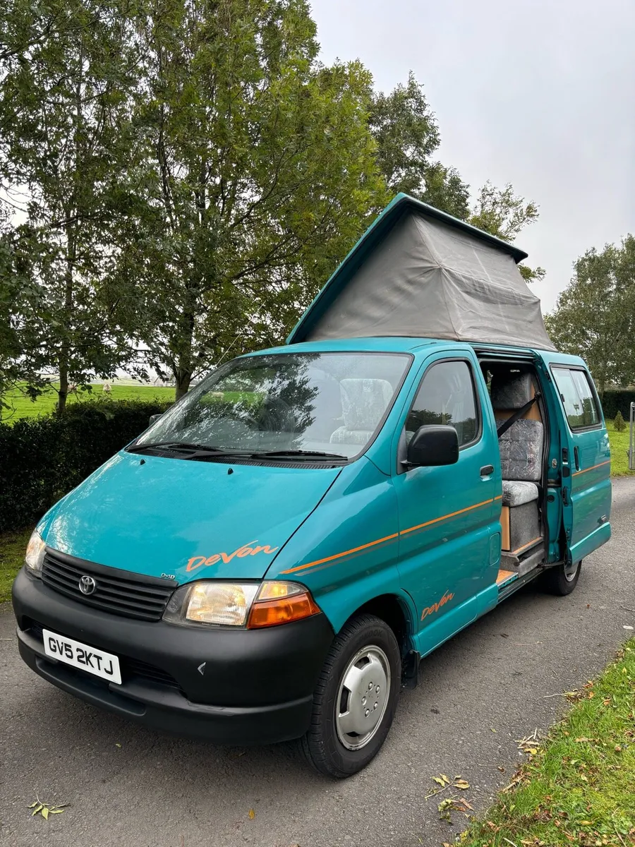 Toyota Hiace 2.5 D4D Devon 2 BERTH Pop top roof - Image 1