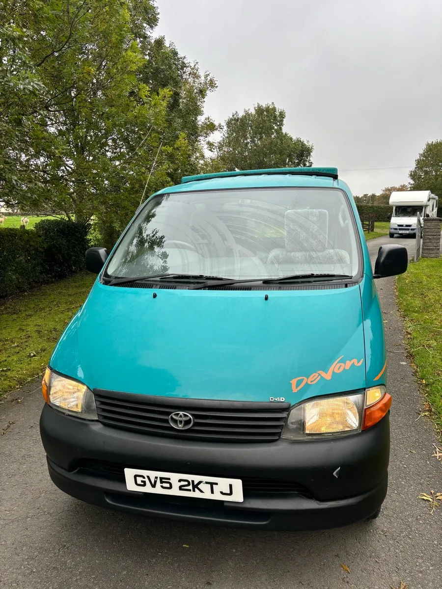Toyota Hiace 2.5 D4D Devon 2 BERTH Pop top roof - Image 3