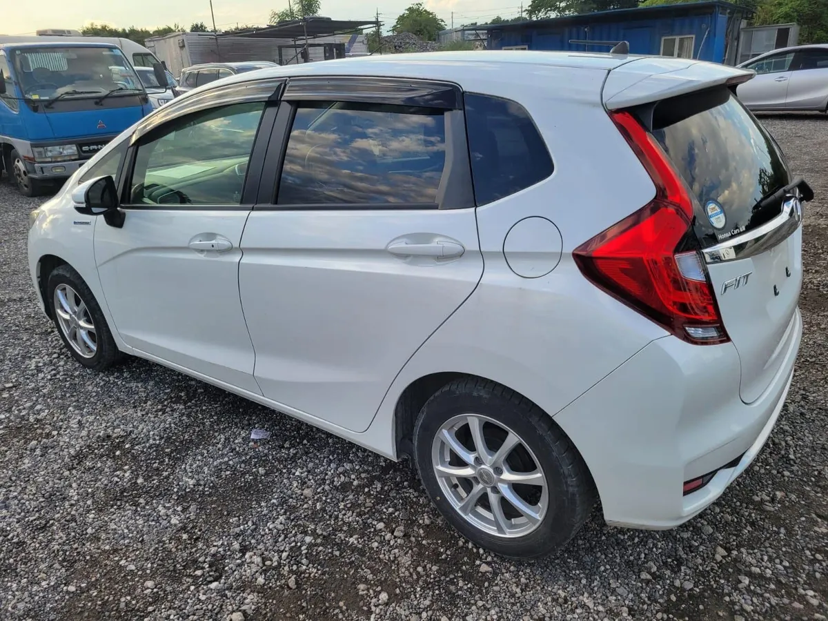 192 Honda Fit Automatic Hybrid landing next week - Image 2