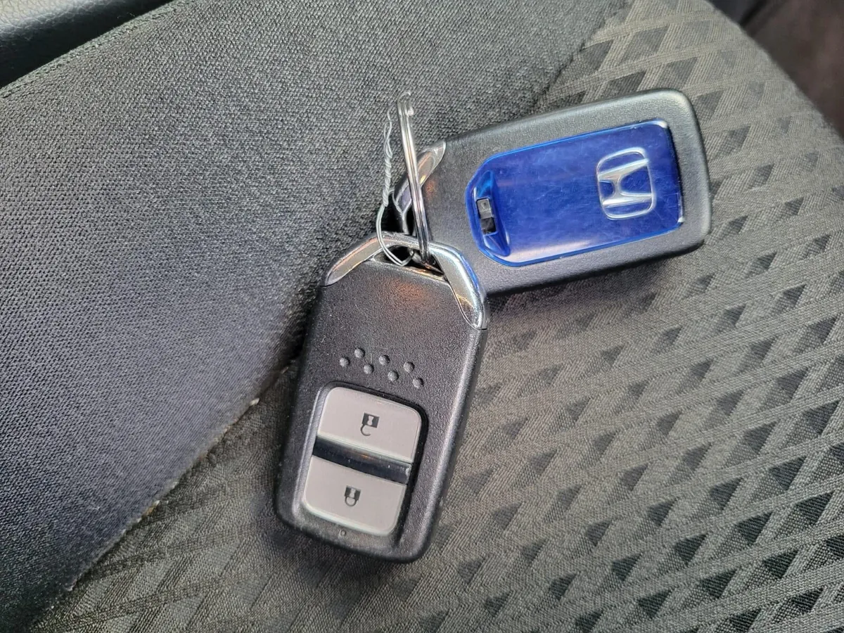 192 Honda Fit Automatic Hybrid landing next week - Image 4
