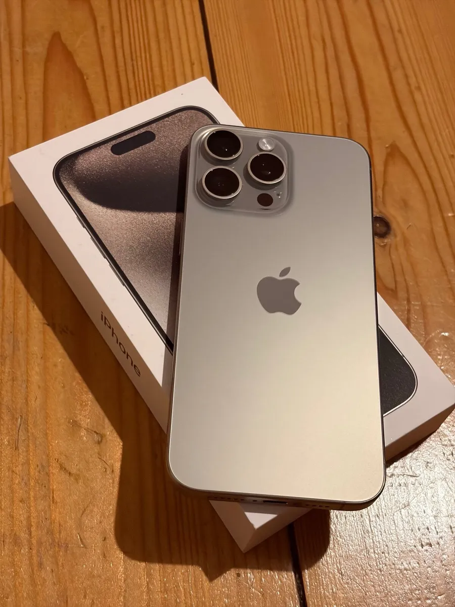 iPhone 15 pro max - Image 1