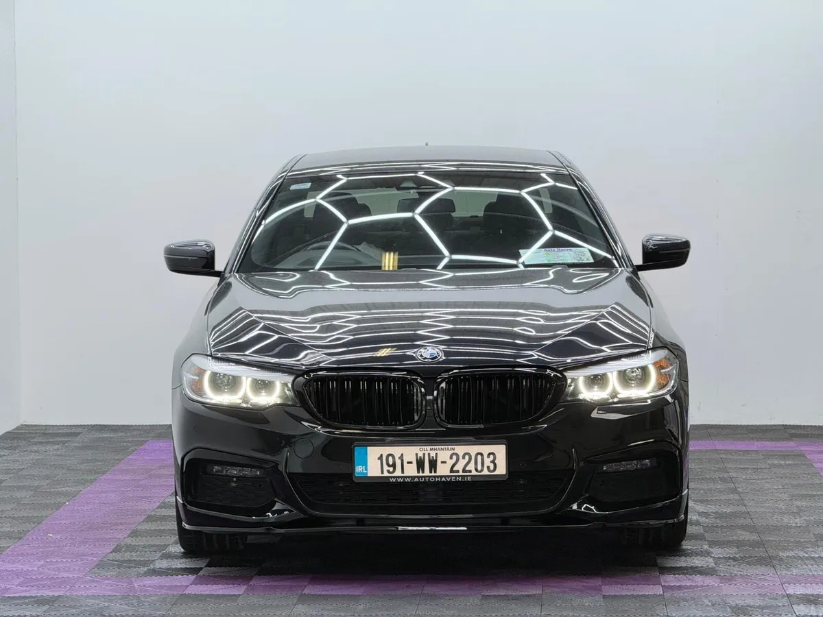 2019 BMW 5-Series 530E M Sport, High Spec - Image 2