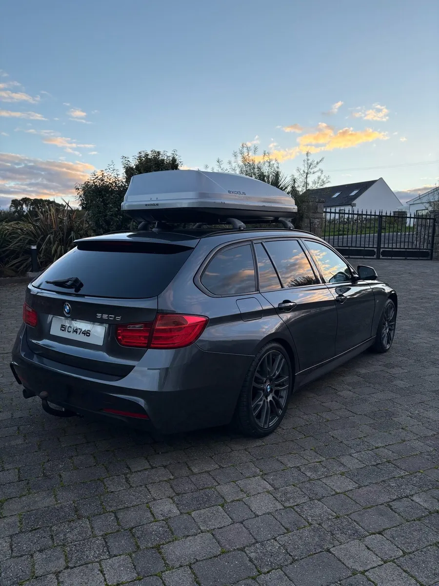 BMW 3-Series 2015 - Image 2