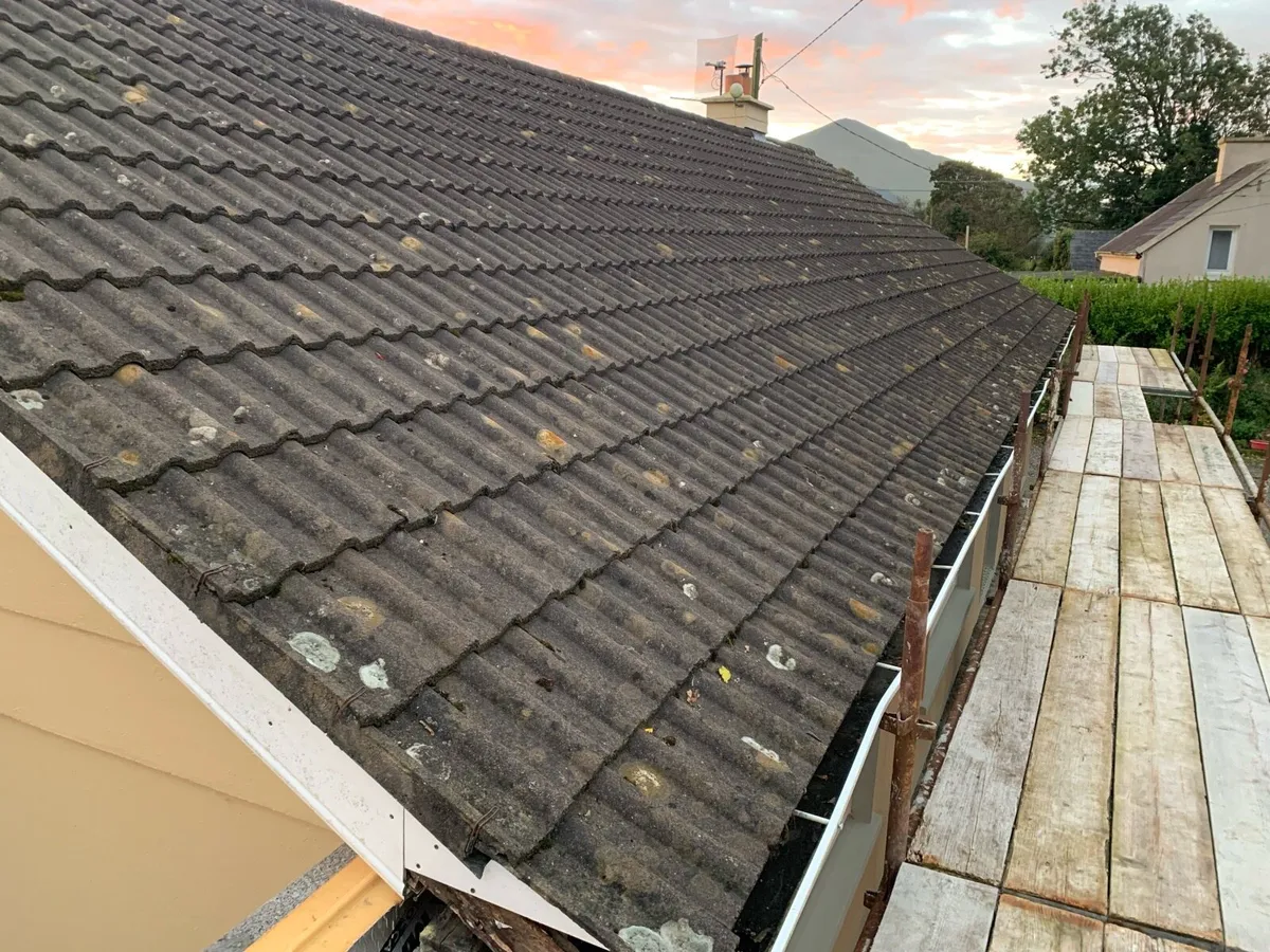 Redland Roof Tiles - Image 1