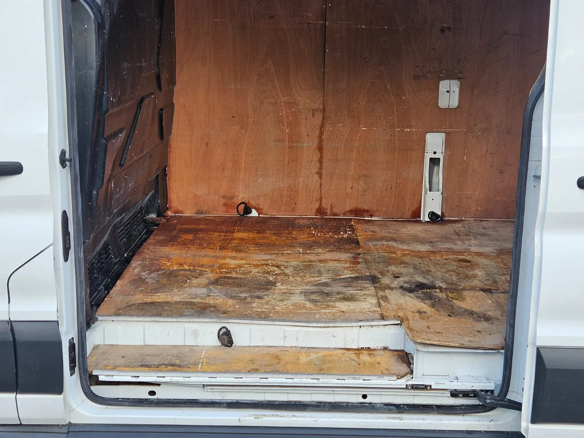 Ford Transit 2017 - Image 4