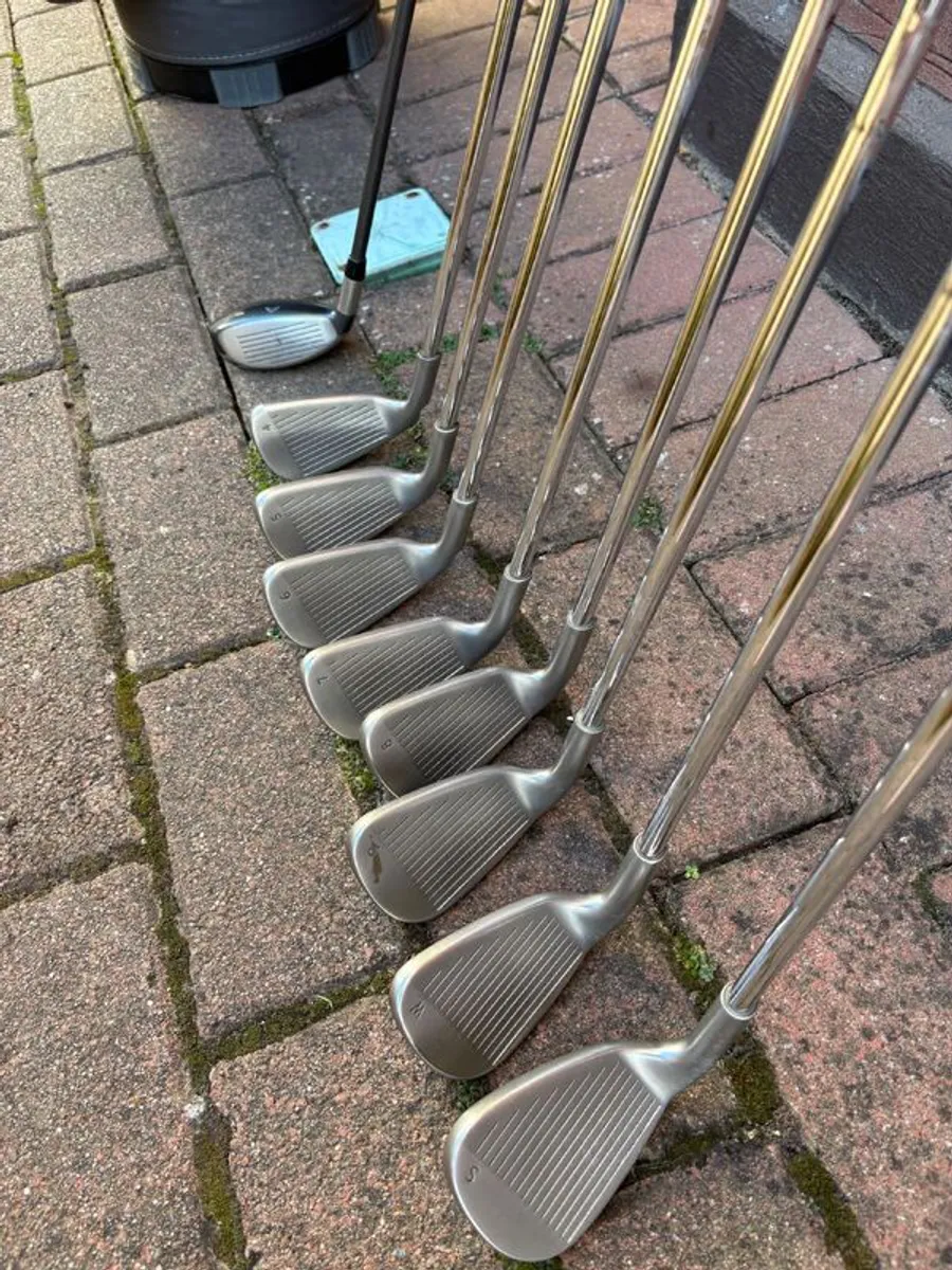 Ping Iron Set, Hybrid & Motocaddy Waterproof Golf Bag - Image 1