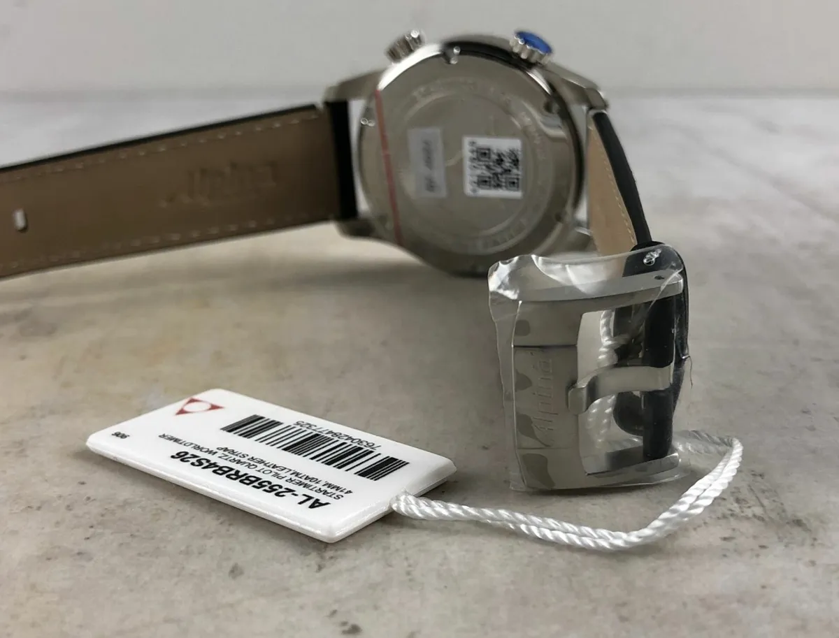 Alpina Pilot Worldtimer watch - Image 3