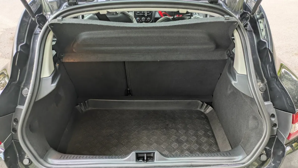 Renault Clio 2014 - Image 2