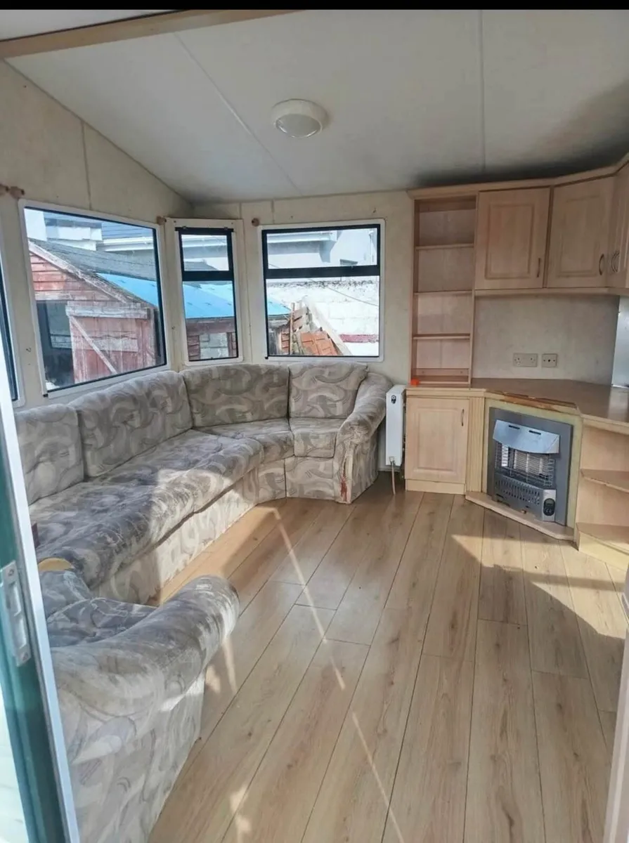 3 bed for rent - Image 4