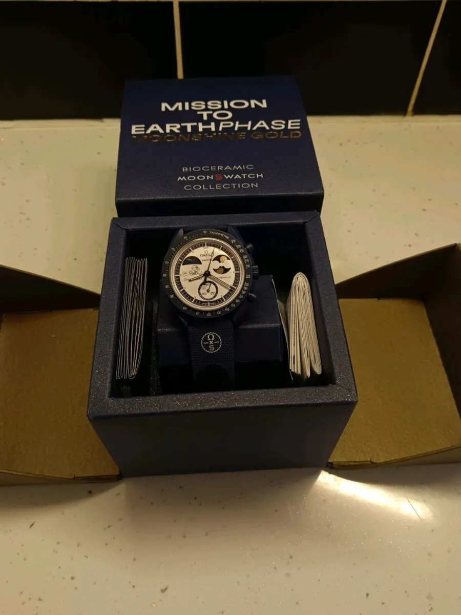 Watch - Image 3