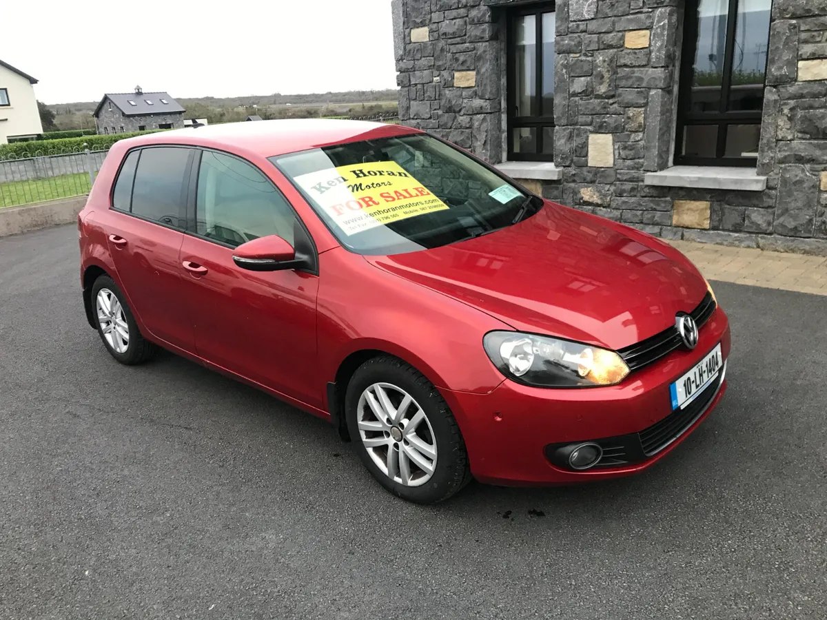 Volkswagen Golf Automatic 1.6 TDI 2010 - Image 1