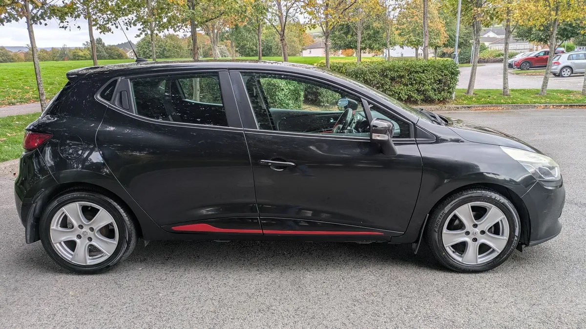 Renault Clio 2014 - Image 4