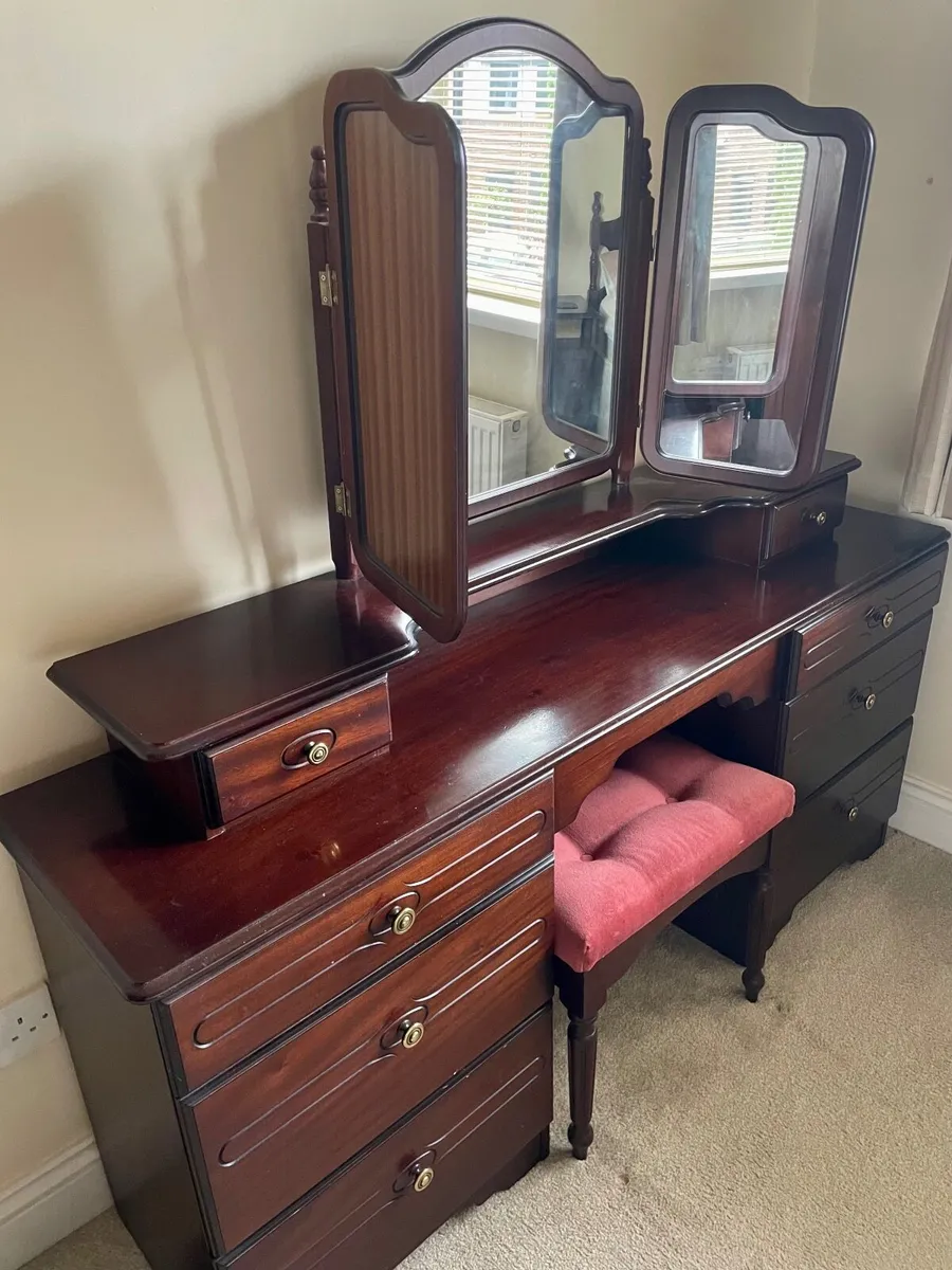 Rossmore Dressing Table / Mirror / Stool