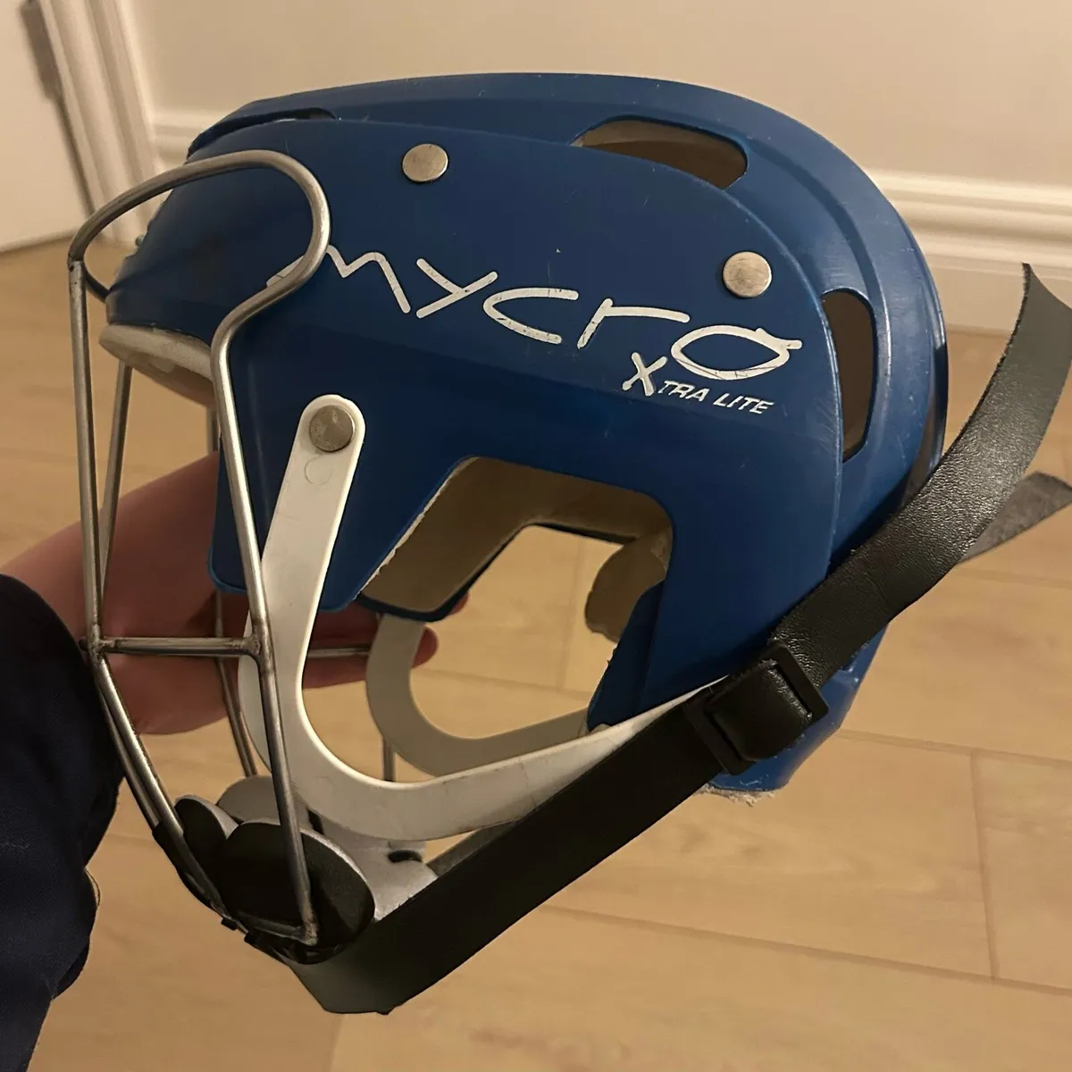 Hurling Helmet - Image 2