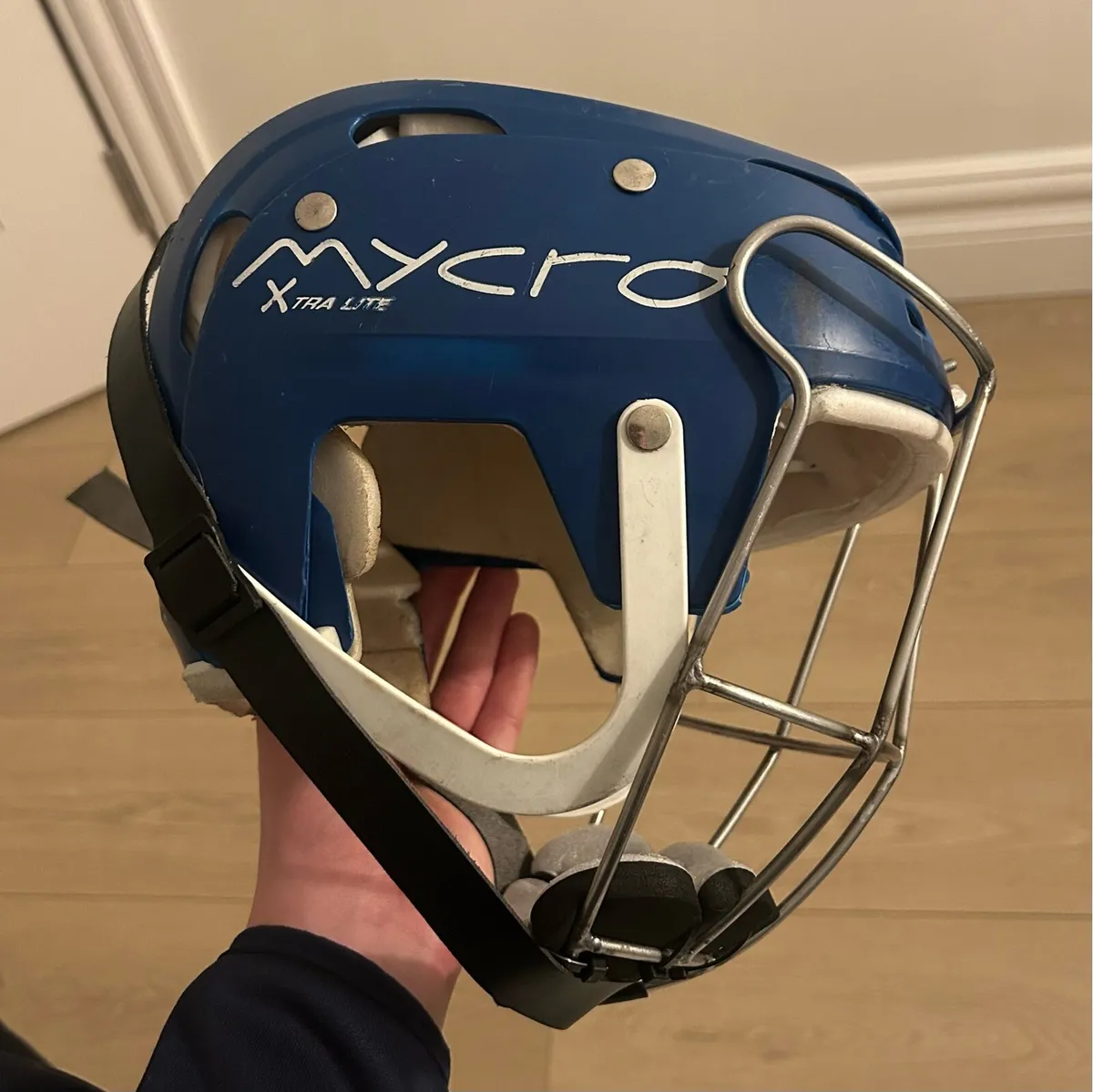 Hurling Helmet - Image 4
