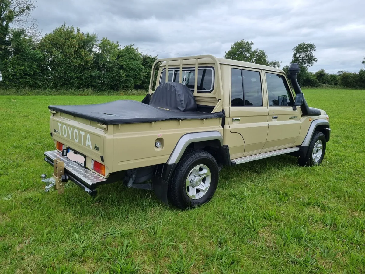 Toyota Landcruiser LC79 crew cab - Image 3
