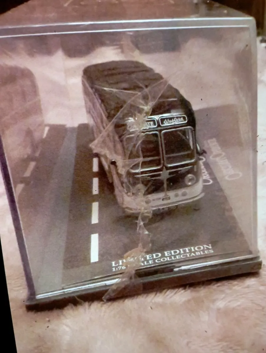 CORGI AEC BURLIINGHAM SEAGULL COACH.1-76 SCALE - Image 3