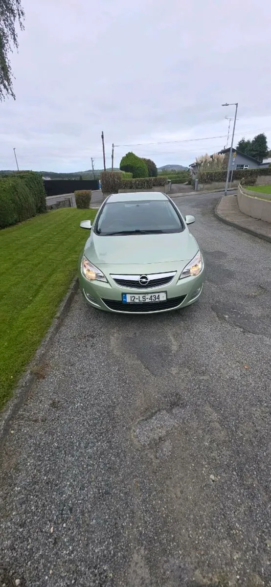 Opel Astra - Image 2