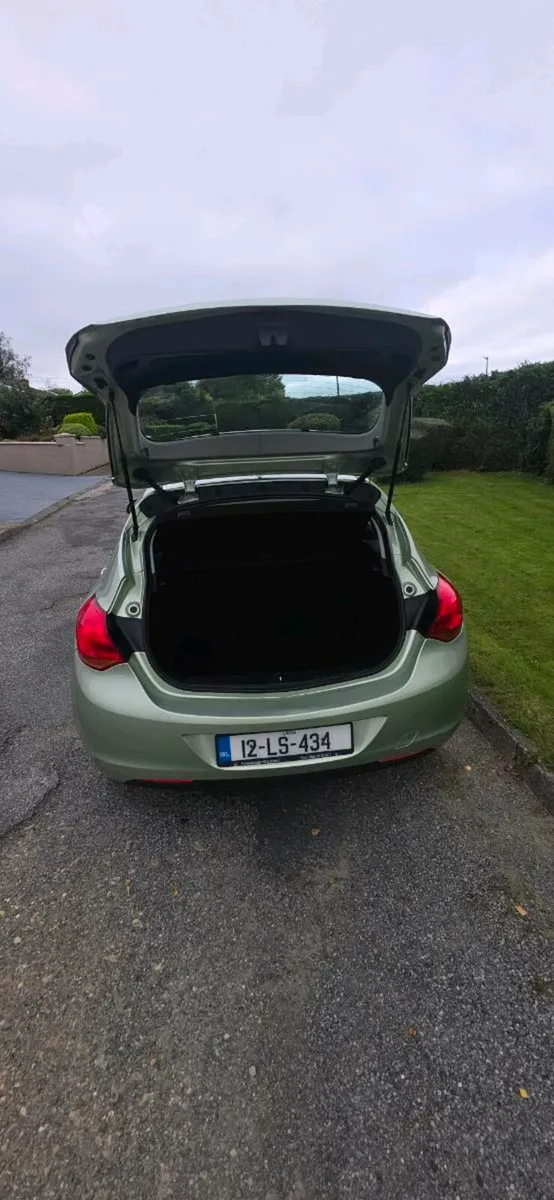Opel Astra - Image 4