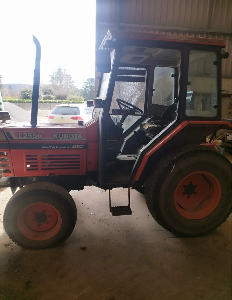 Kubota compact tractor - Image 2