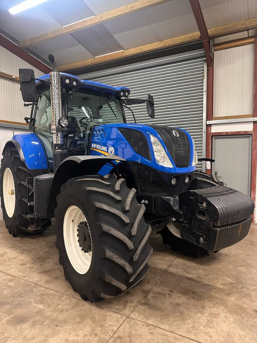 New Holland T7.260 - Image 1