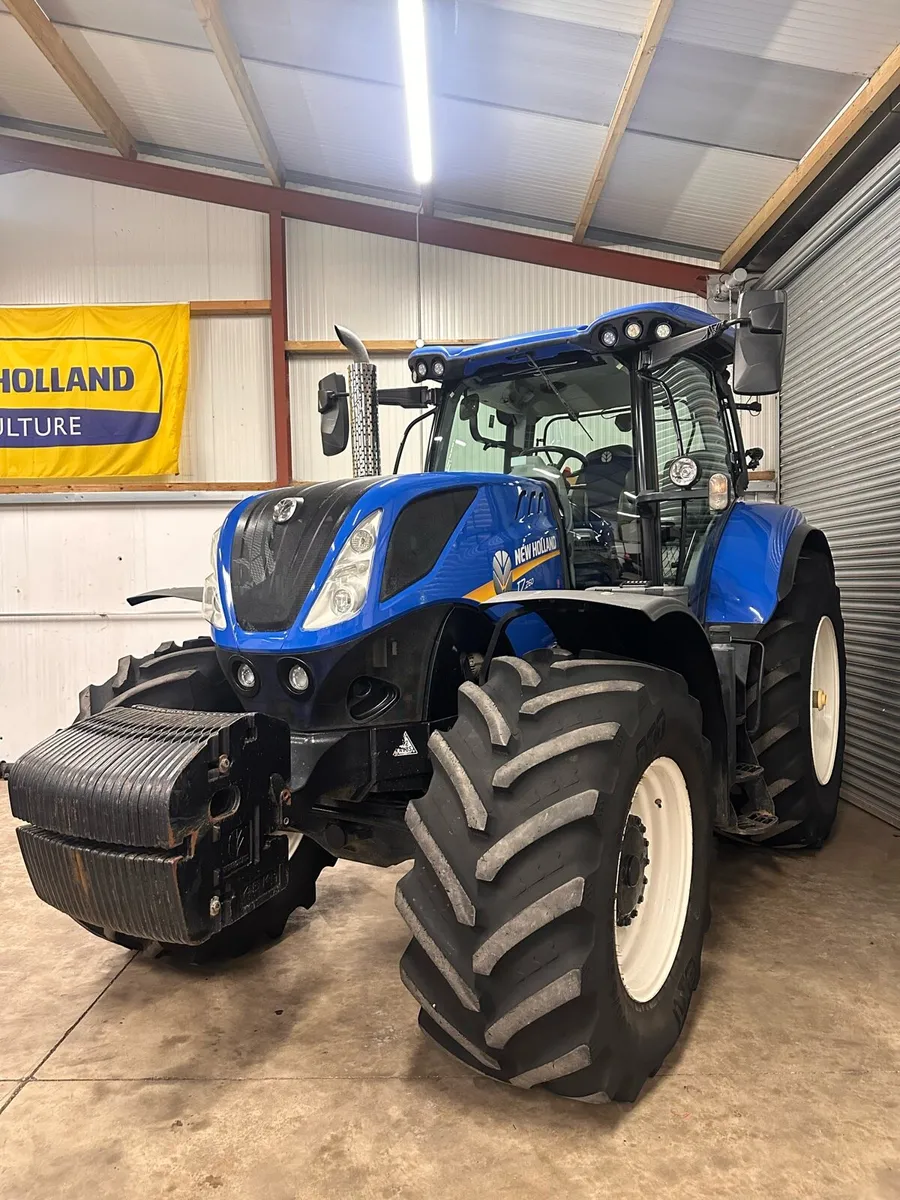 New Holland T7.260 - Image 2