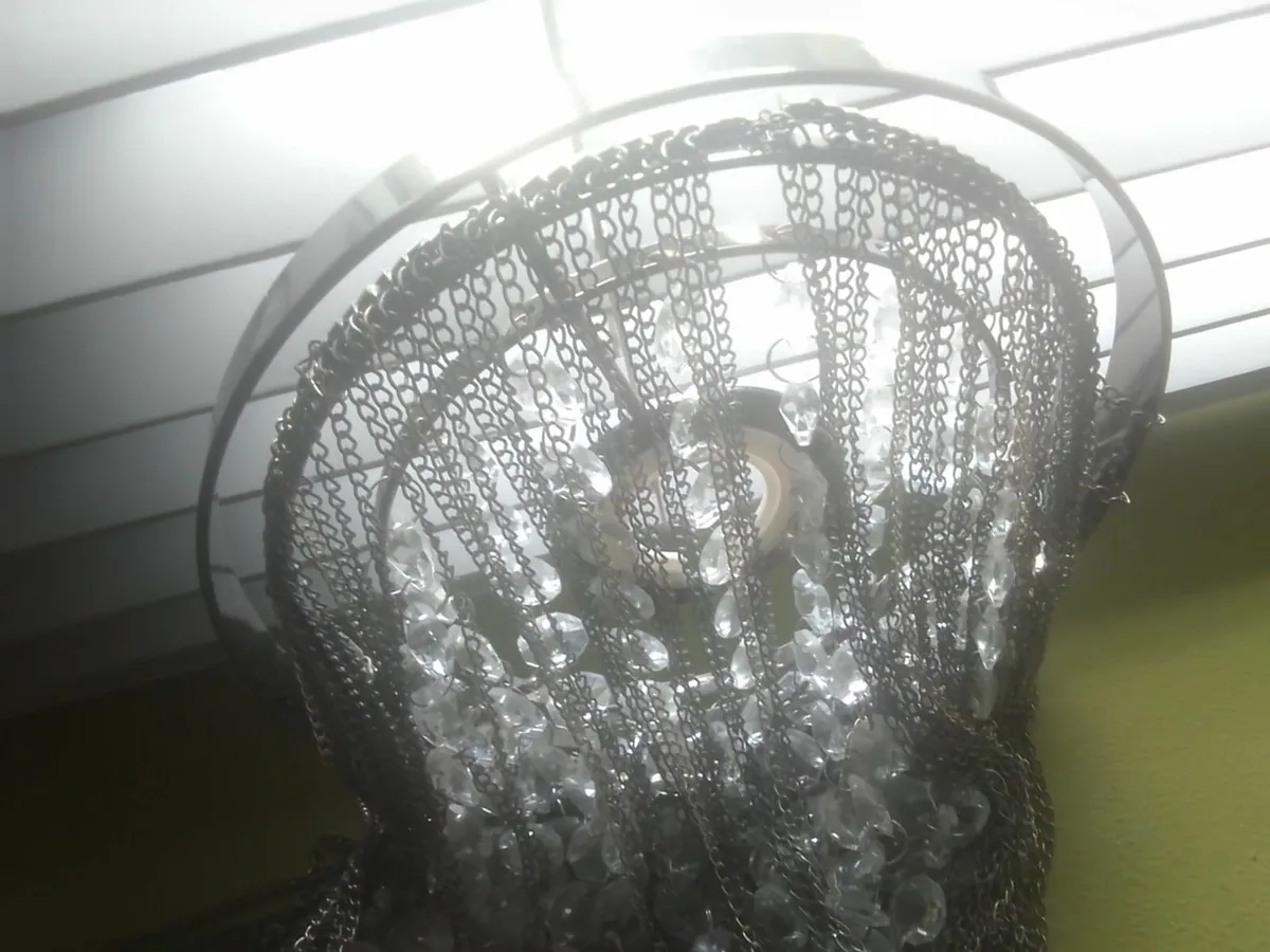 LAURA ASHLEY CRYSTAL & CHAIN DROP CHANDELIER - Image 4