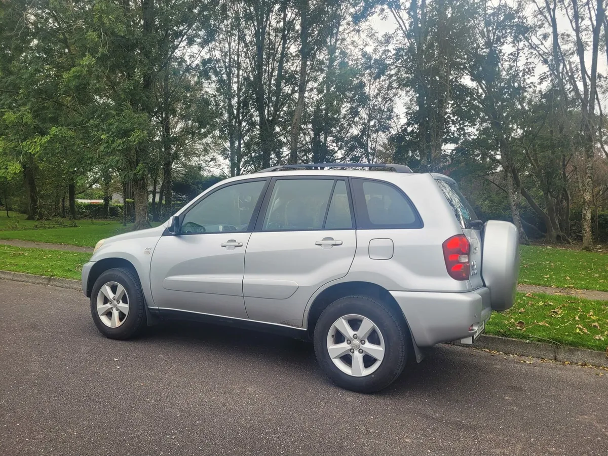 2004 TOYOTA RAV 4/4 NEW NCT VERY LOW MILEAGE. - Image 2