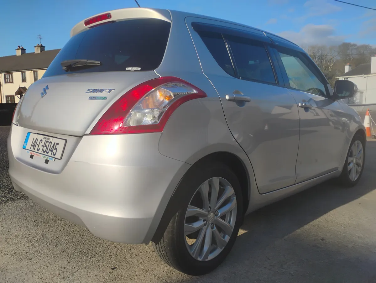 2014 SUZUKI SWIFT AUTOMATIC LOW MILEAGE - Image 2