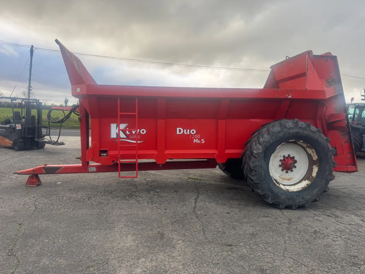 Ktwo Duo 1200 Dung Spreader - Image 3