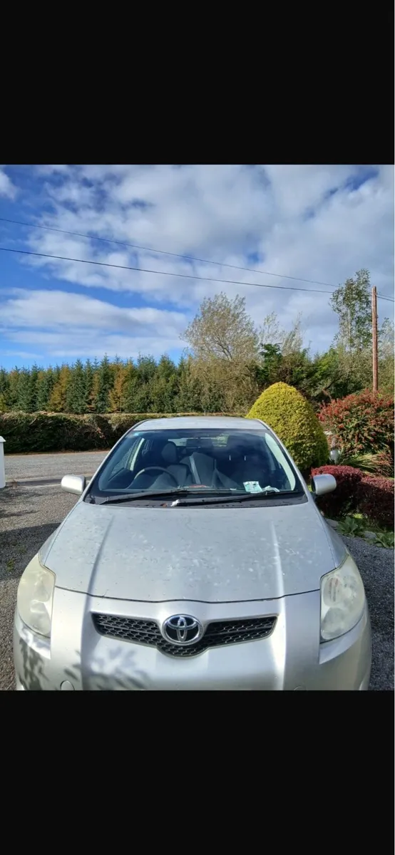 Toyota Yaris - Image 1