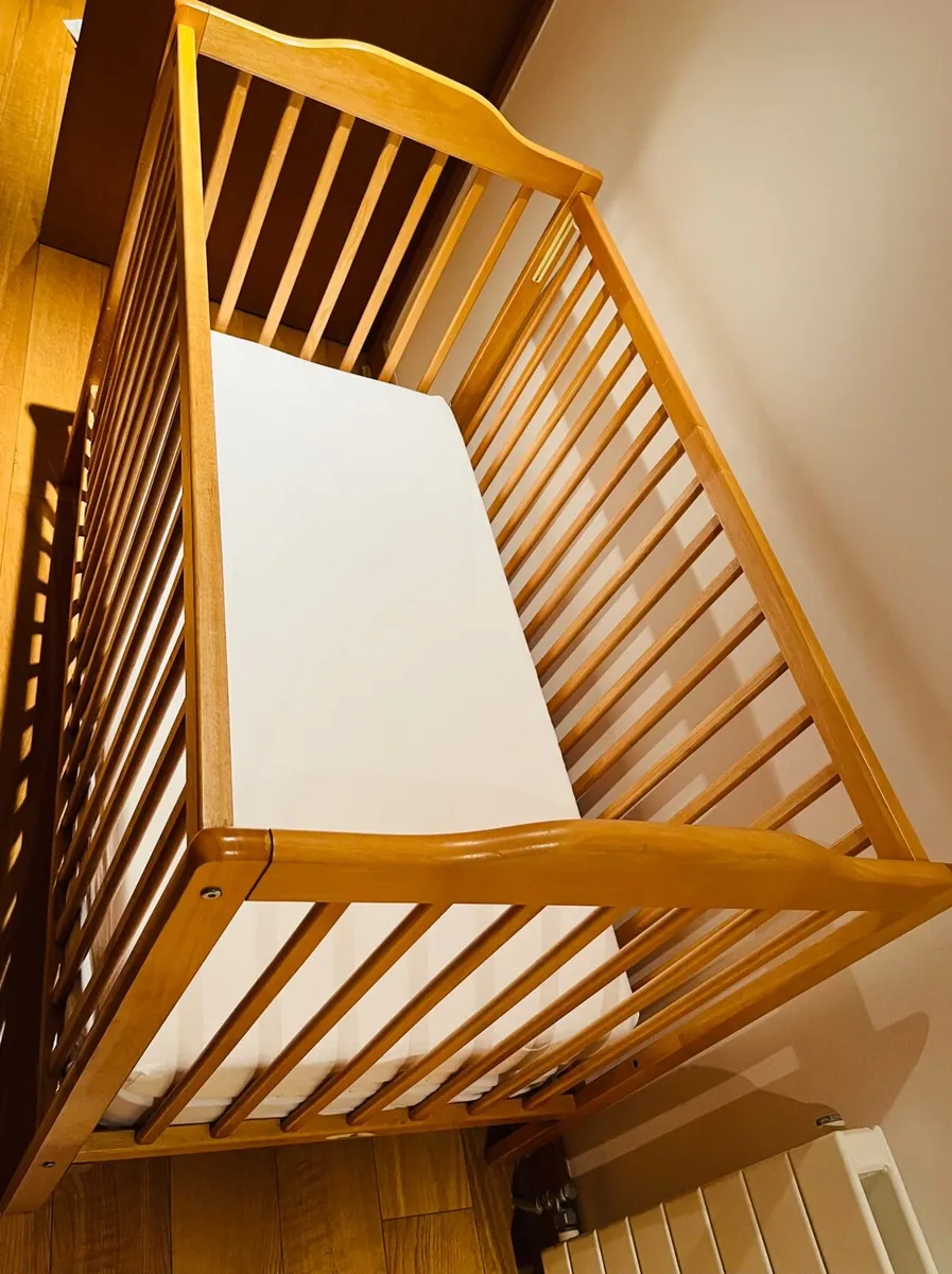 Baby Cot - Image 4