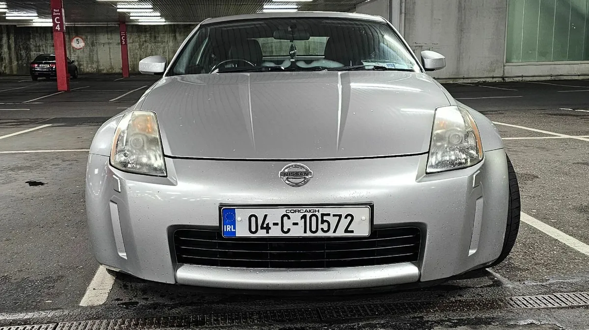 Nissan 350Z 2004 - Image 1