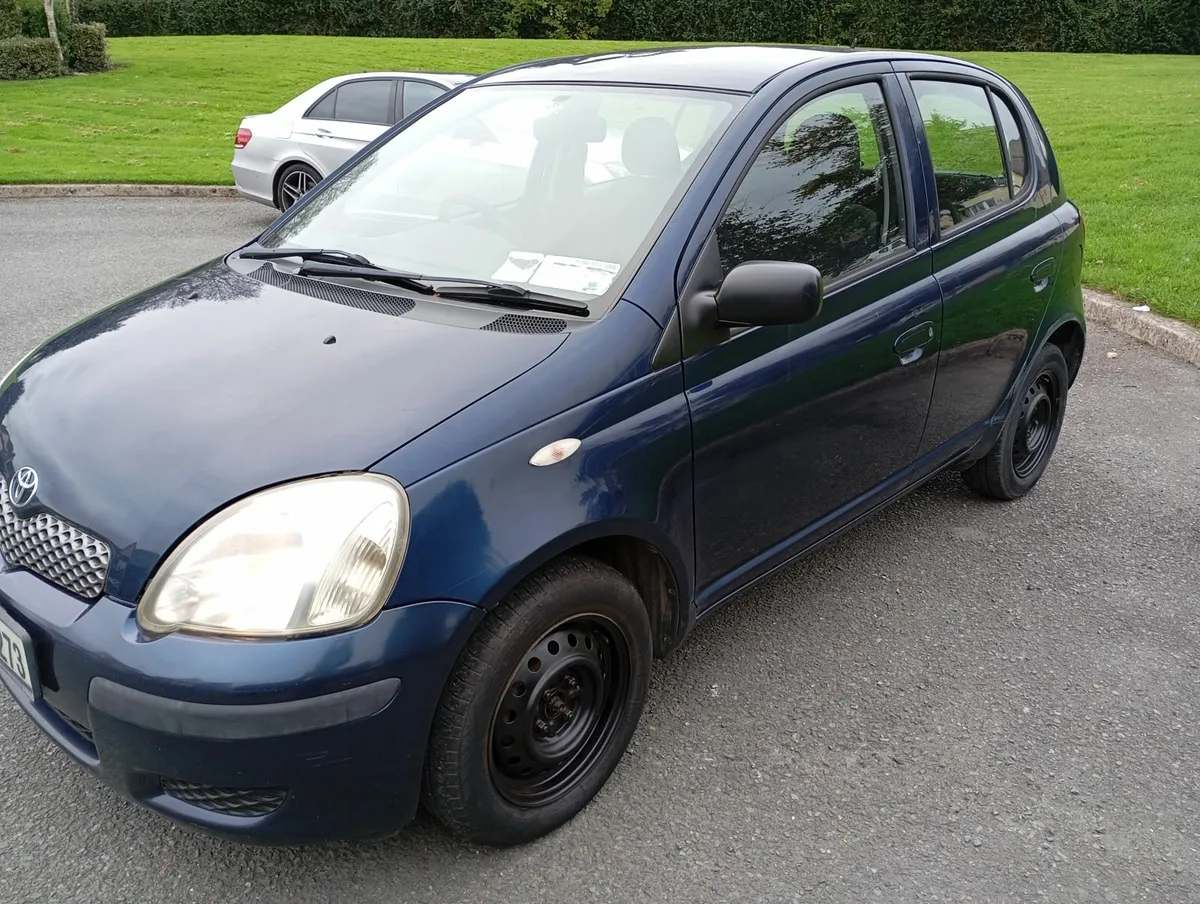 2005 Toyota Yaris - Image 3