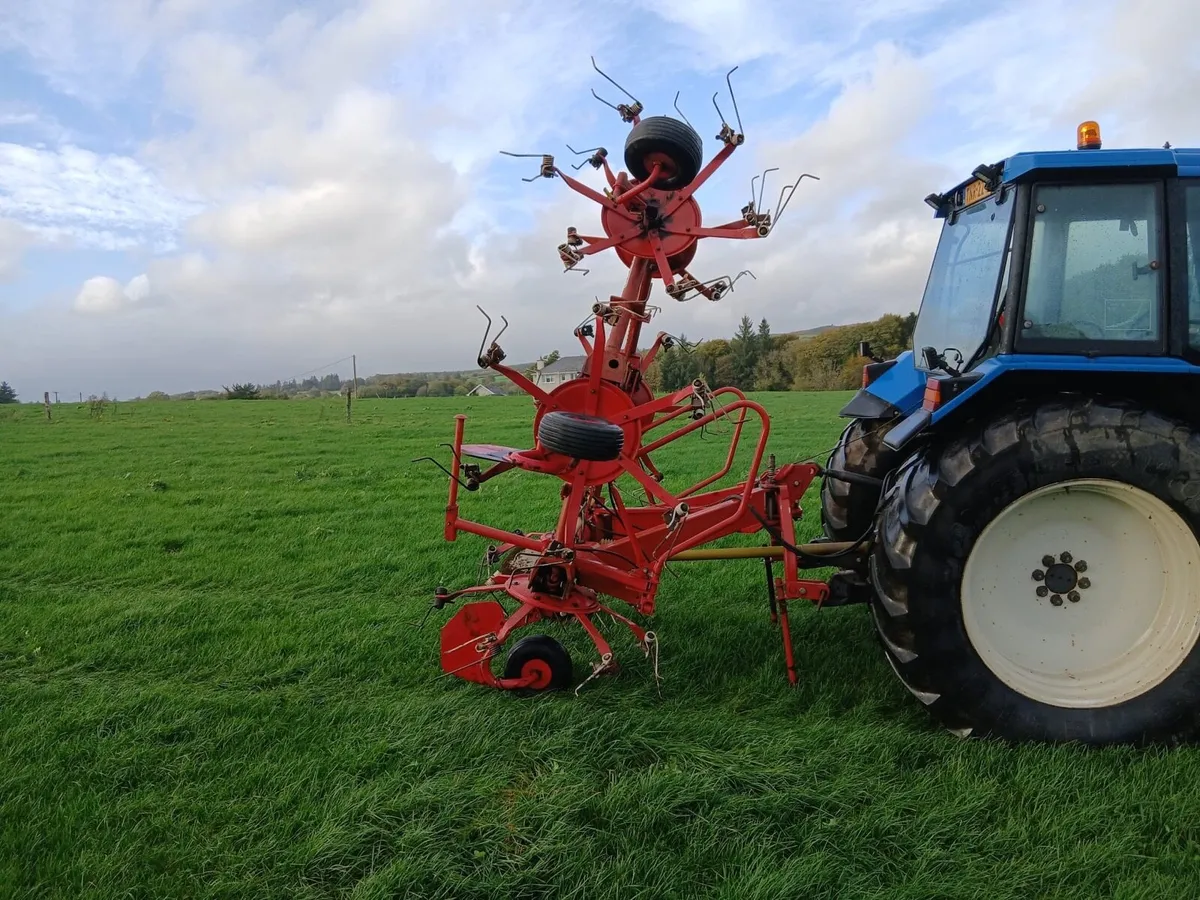 Lely Lotus 675 Stabilo Tedder - Image 1