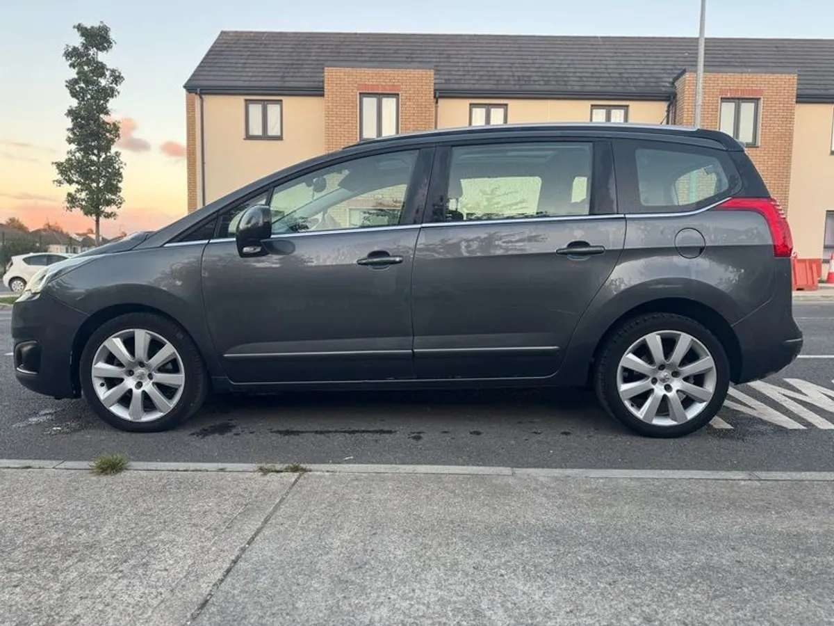 Excellent 2016 Peugeot 5008 Automatic 7 Seater with long Nct - Image 4
