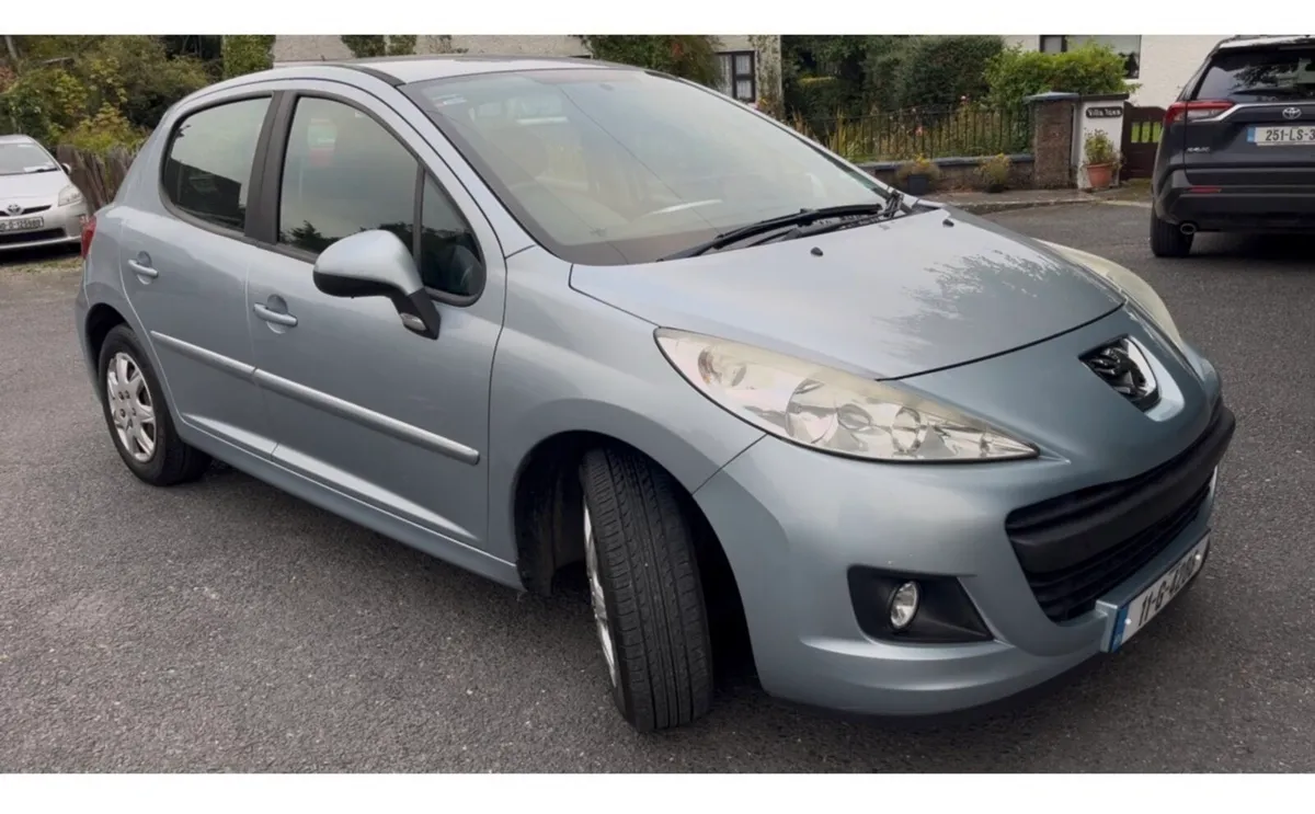 Peugeot 207 - Image 2