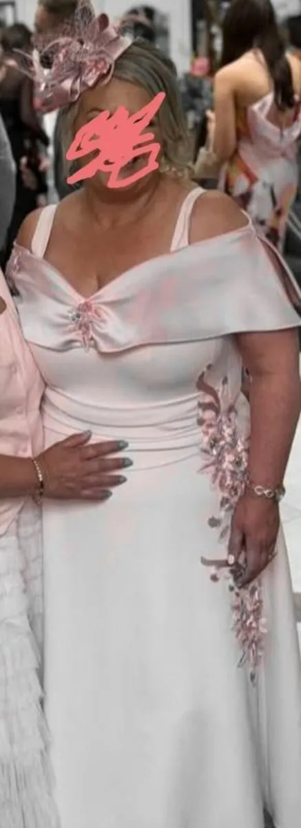 Mother of the bride dress - Image 2