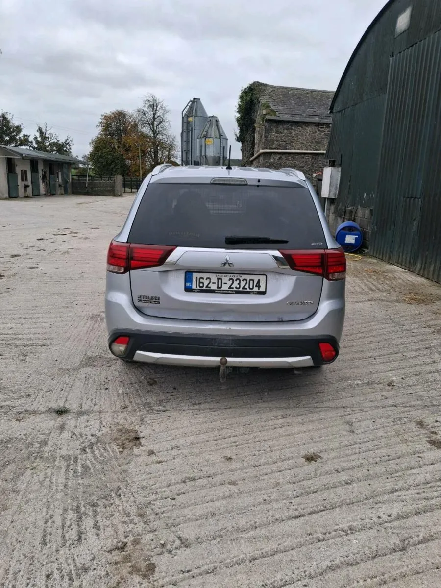 Mitsubishi outlander - Image 4