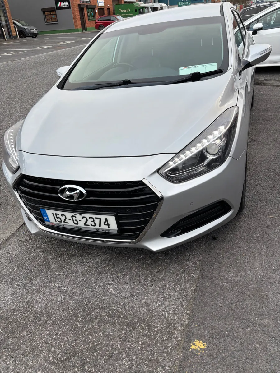 2015 Hyundai i40  1.7 Diesel COMFORT - Image 4