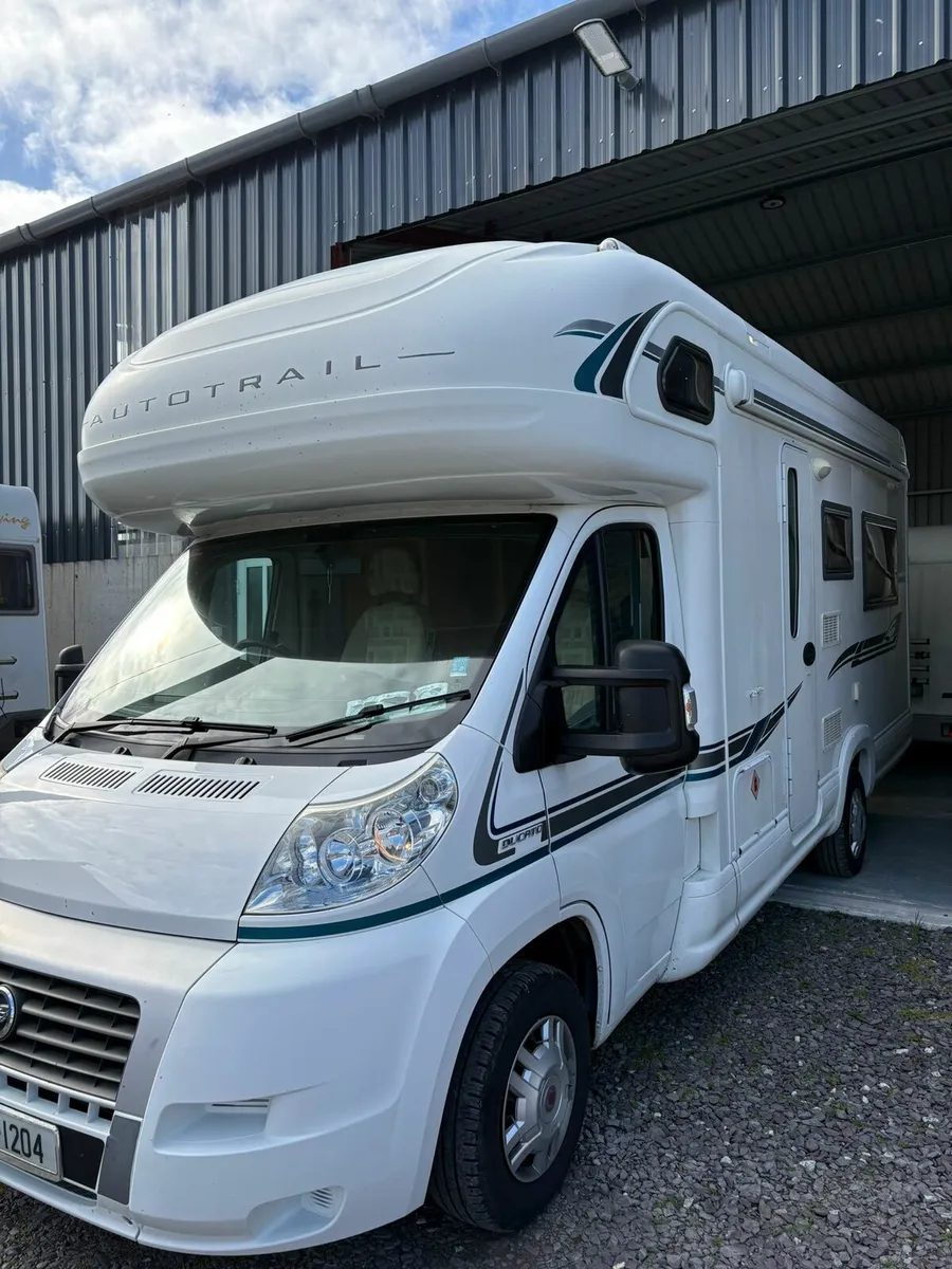 2010 Auto-Trail Apache SE – One Owner - Image 2