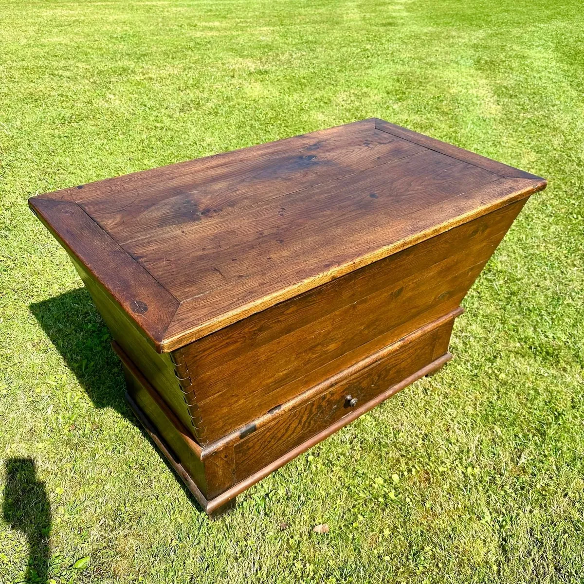 19th Century French Oak Dough Bin - Image 4