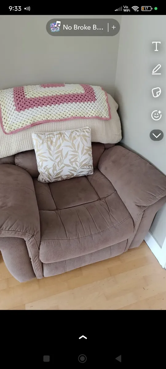 Couch - Image 3