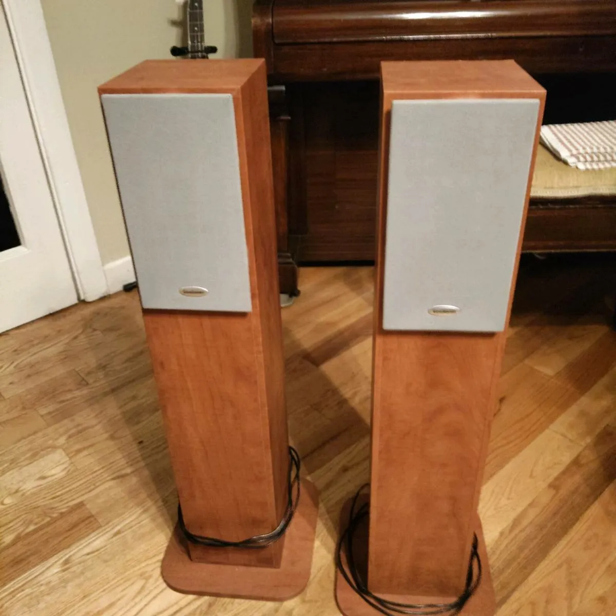 Pr of GOODMANS SPEAKERS - Image 1