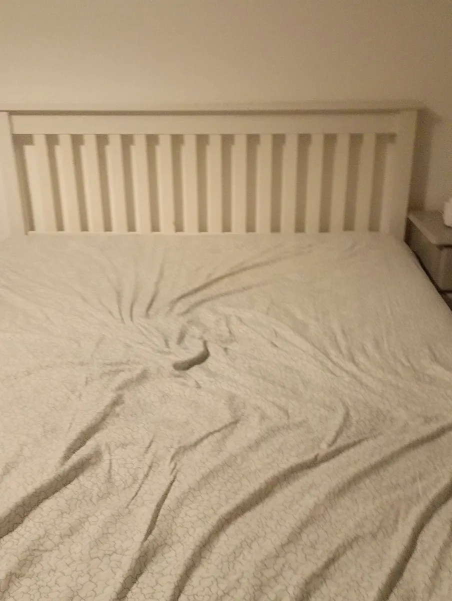 White kingsize bed